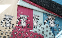 Tissue jersey organique Racoons Panel holunder